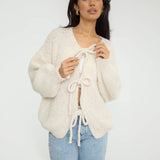 Bouclé Oversized Cardigan mit Schleifen