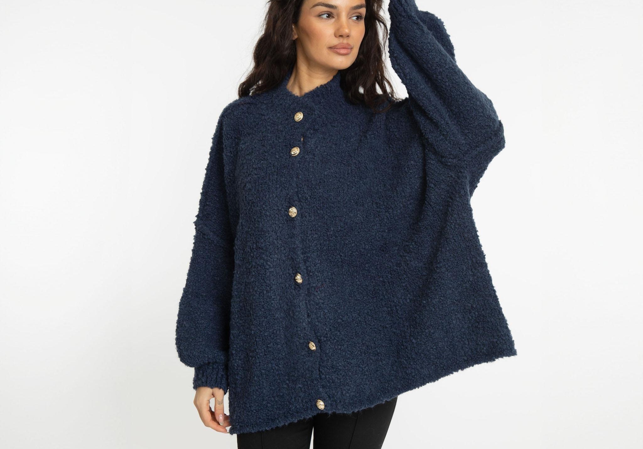 Bouclé Oversized Cardigan "CozyGlam"
