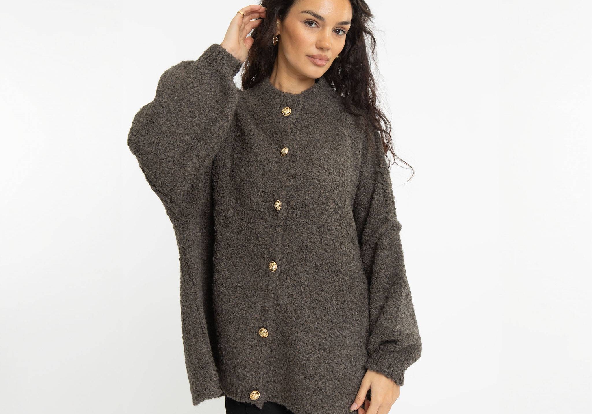 Bouclé Oversized Cardigan "CozyGlam"
