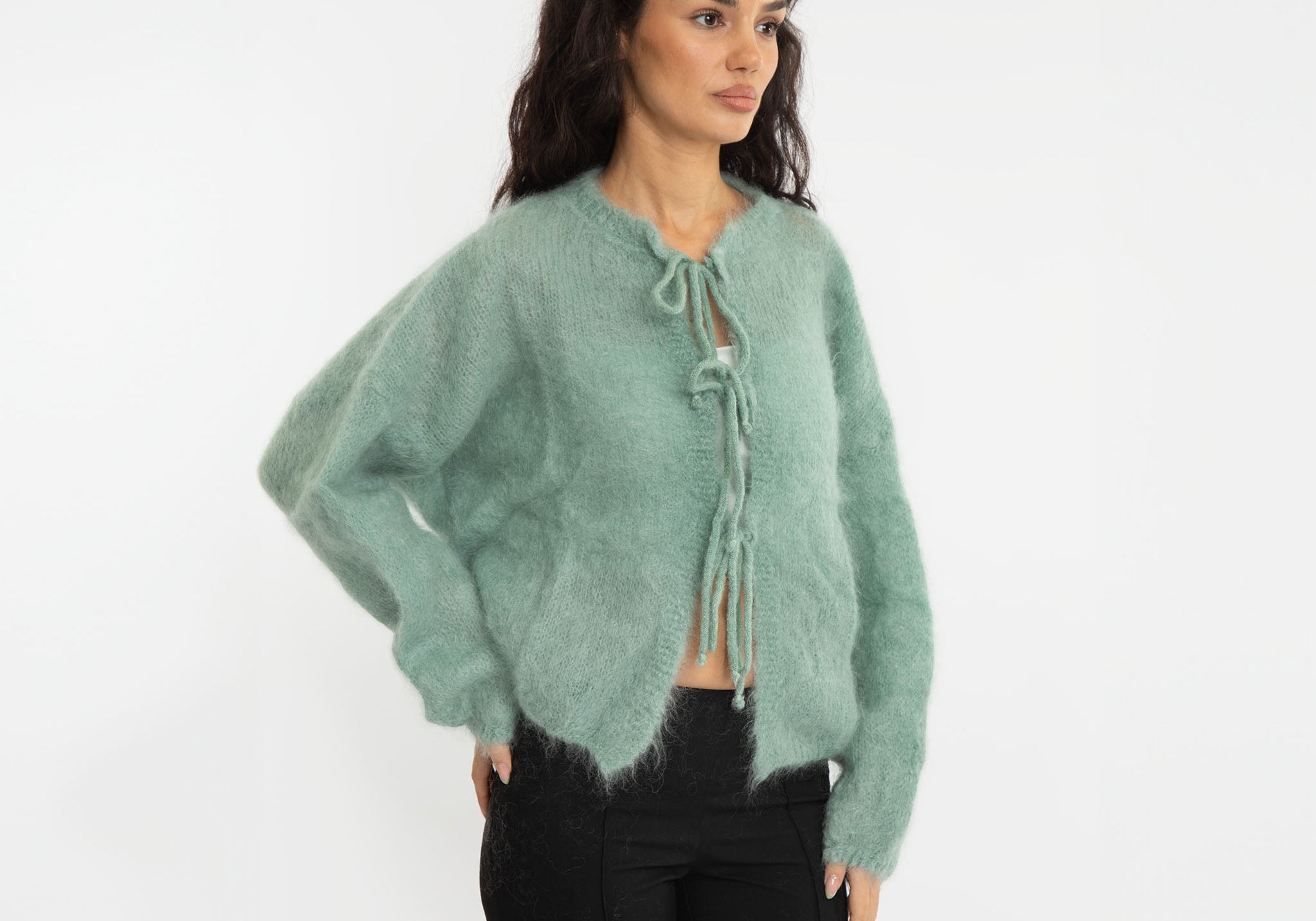 Oversize Mohair Cardigan mit Schleifen