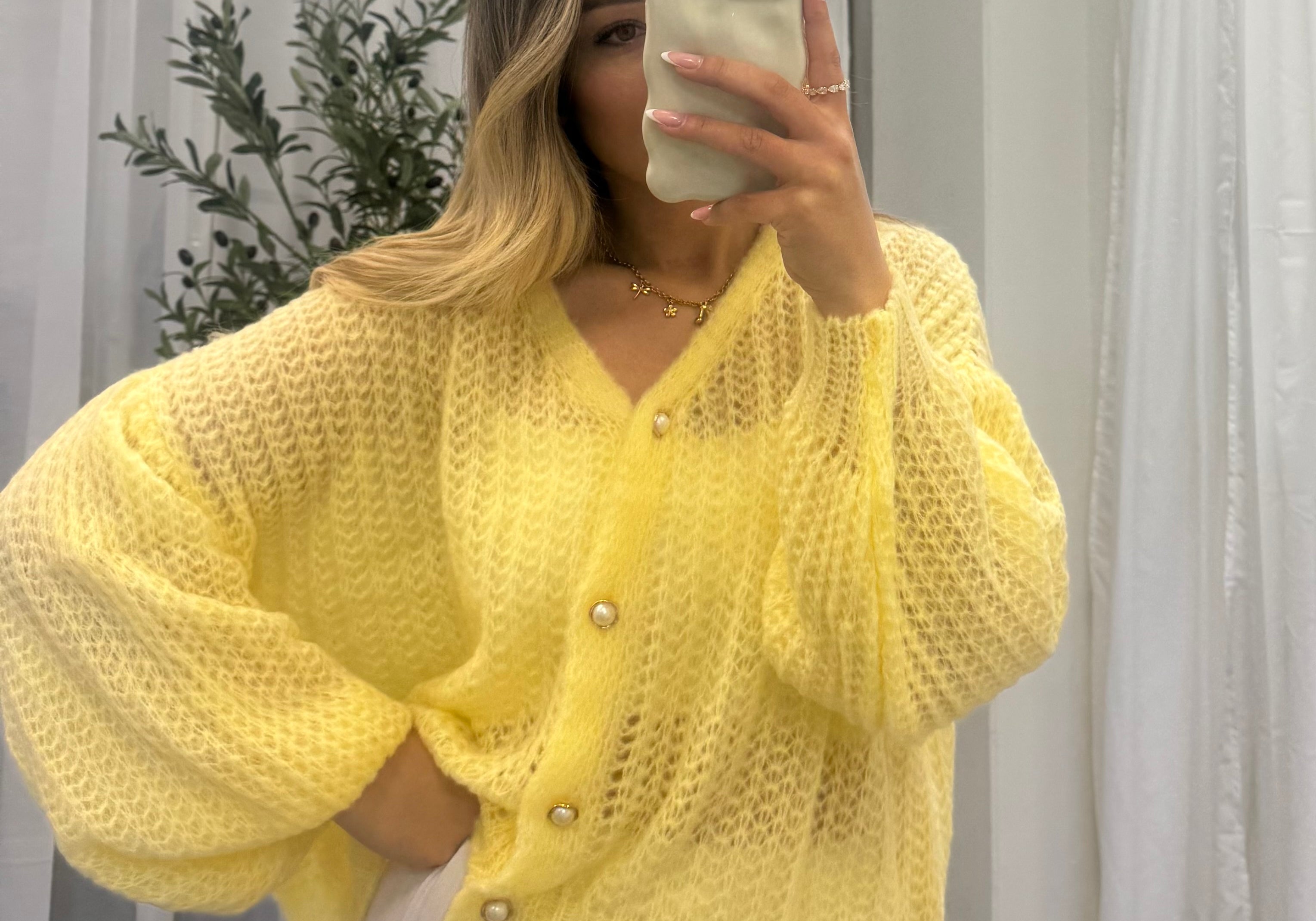 Feiner Lochstrick Cardigan