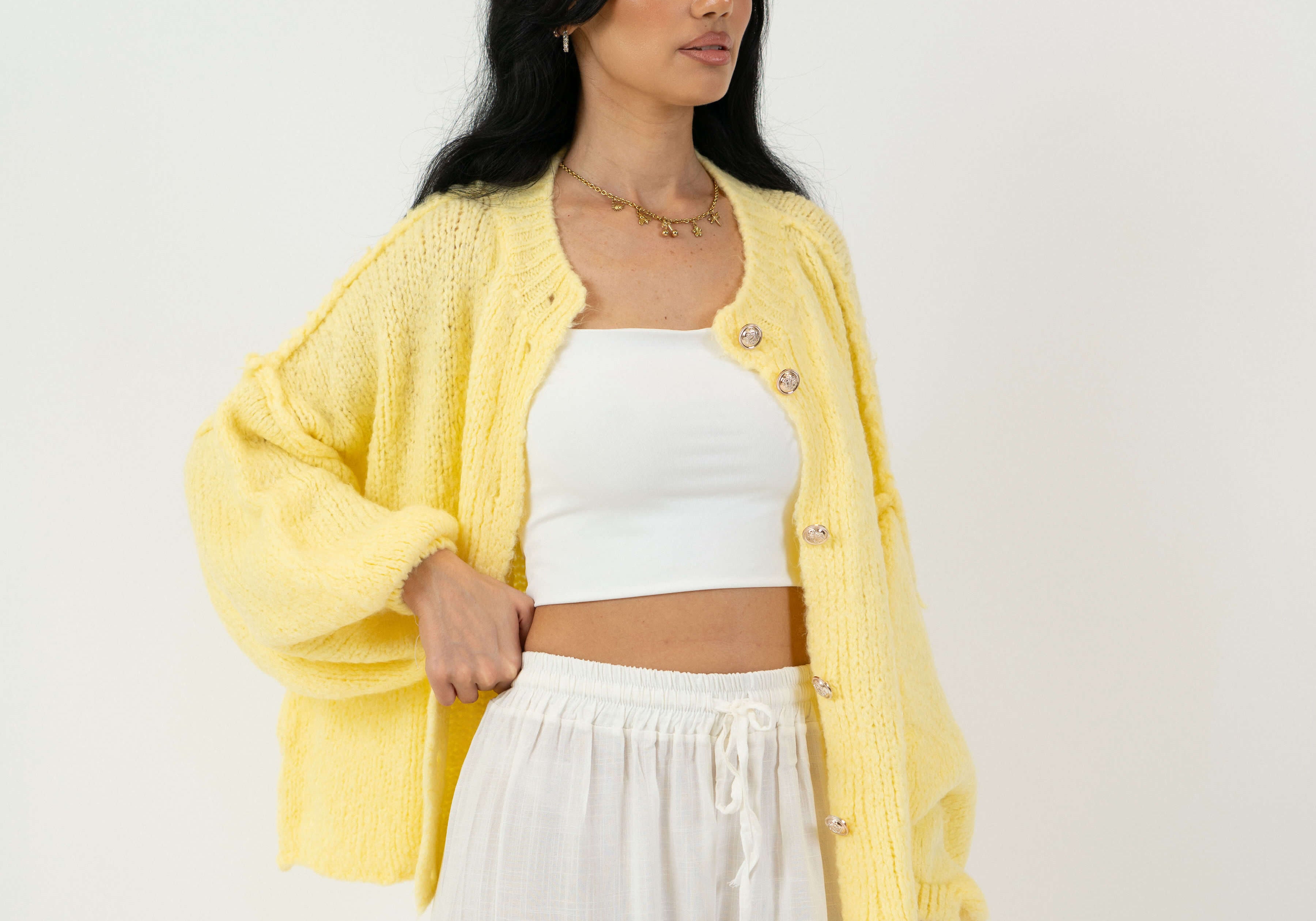 Oversized Cardigan Short "CozyGlam"