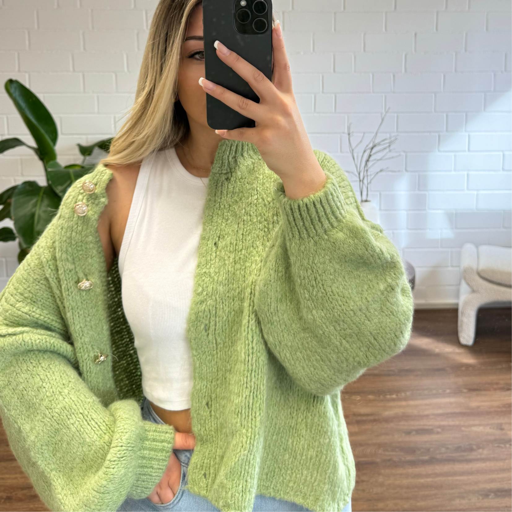 Oversized Cardigan Short "CozyGlam" - JEWELINA