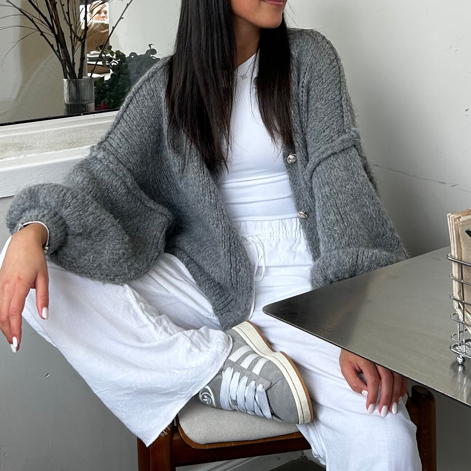 Oversized Cardigan Short "CozyGlam" - JEWELINA