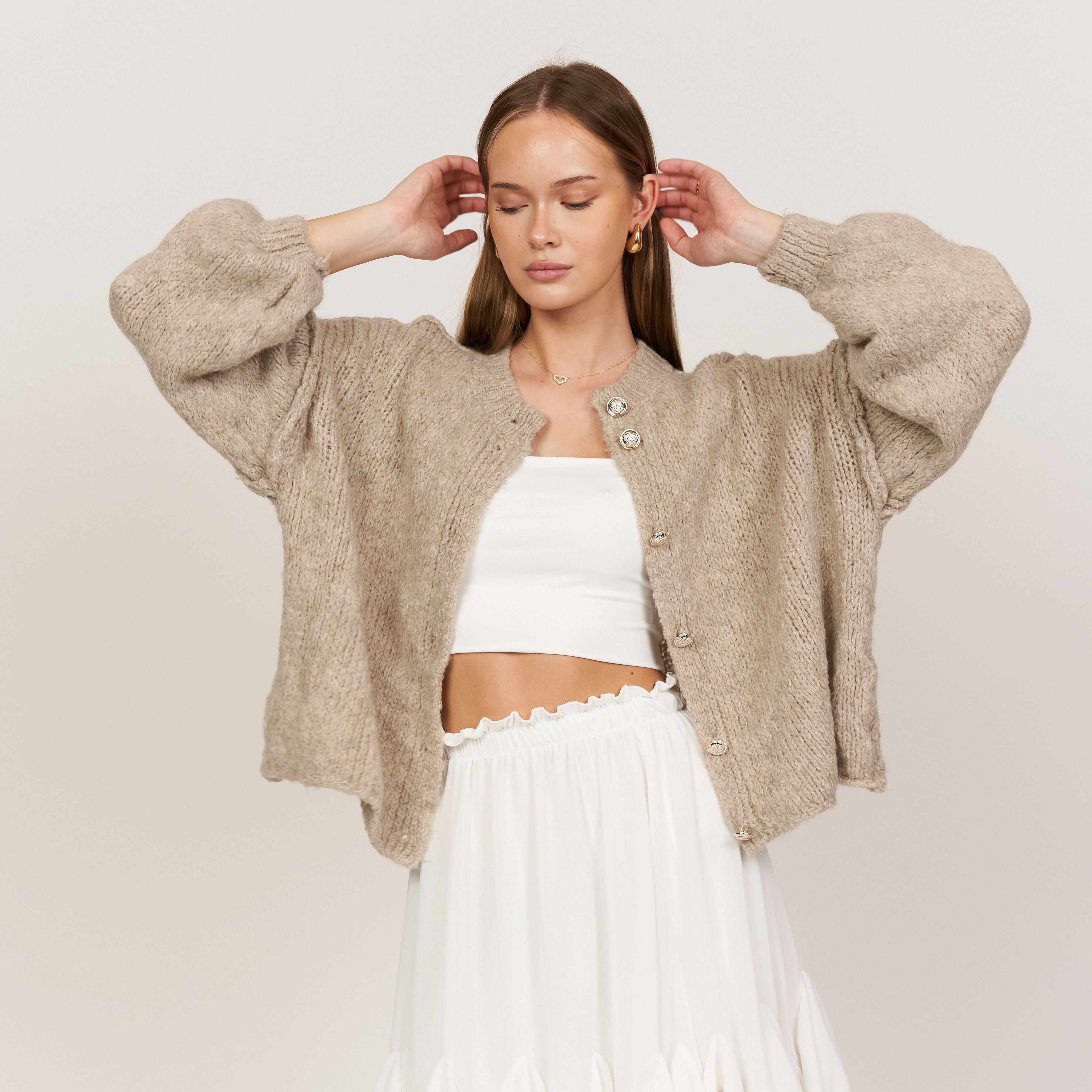 Oversized Cardigan Short "CozyGlam" - JEWELINA