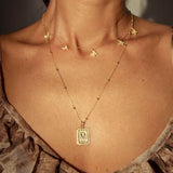 Buchstabenplatte & Butterfly Chain Set - JEWELINA