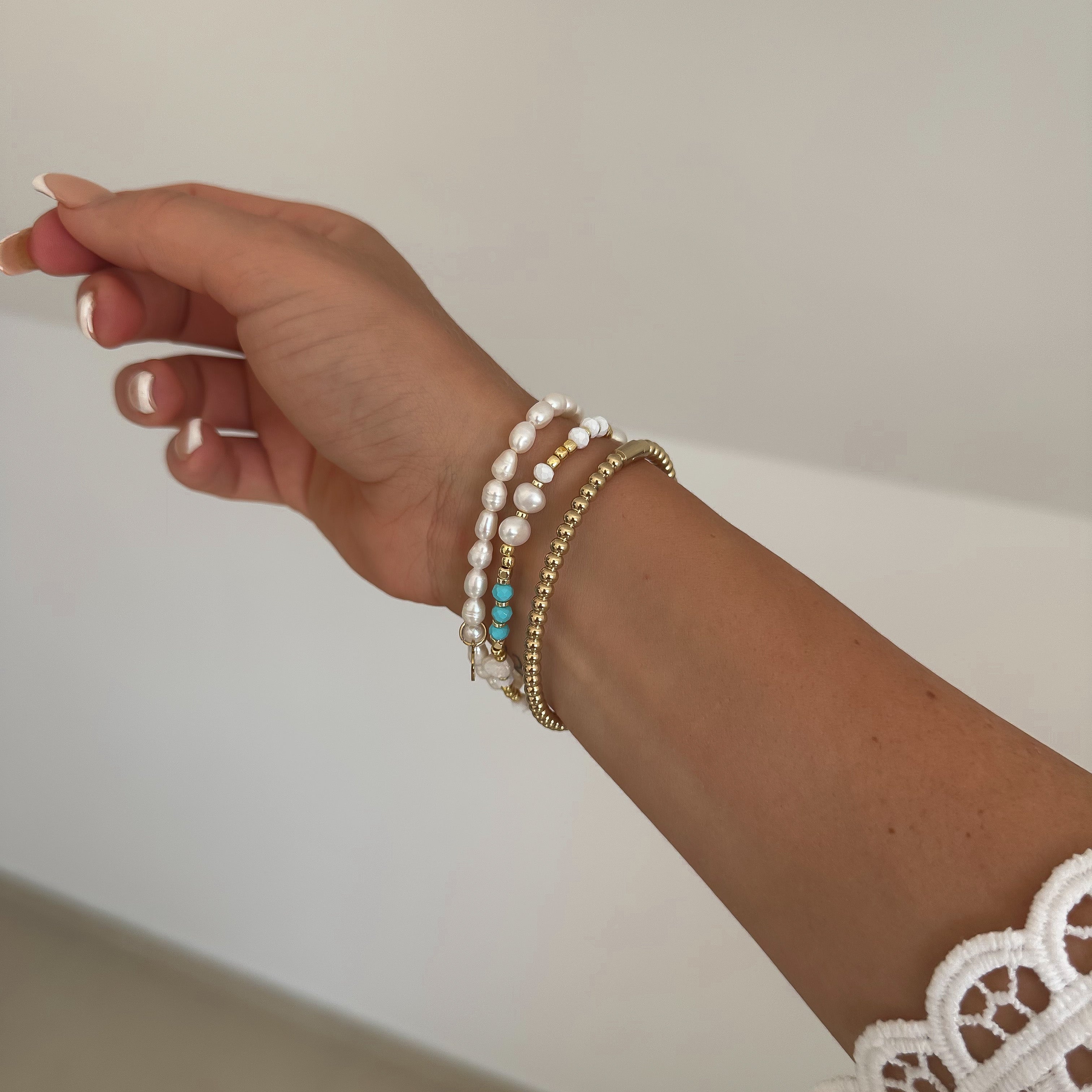 Pearl Breeze Armband - JEWELINA