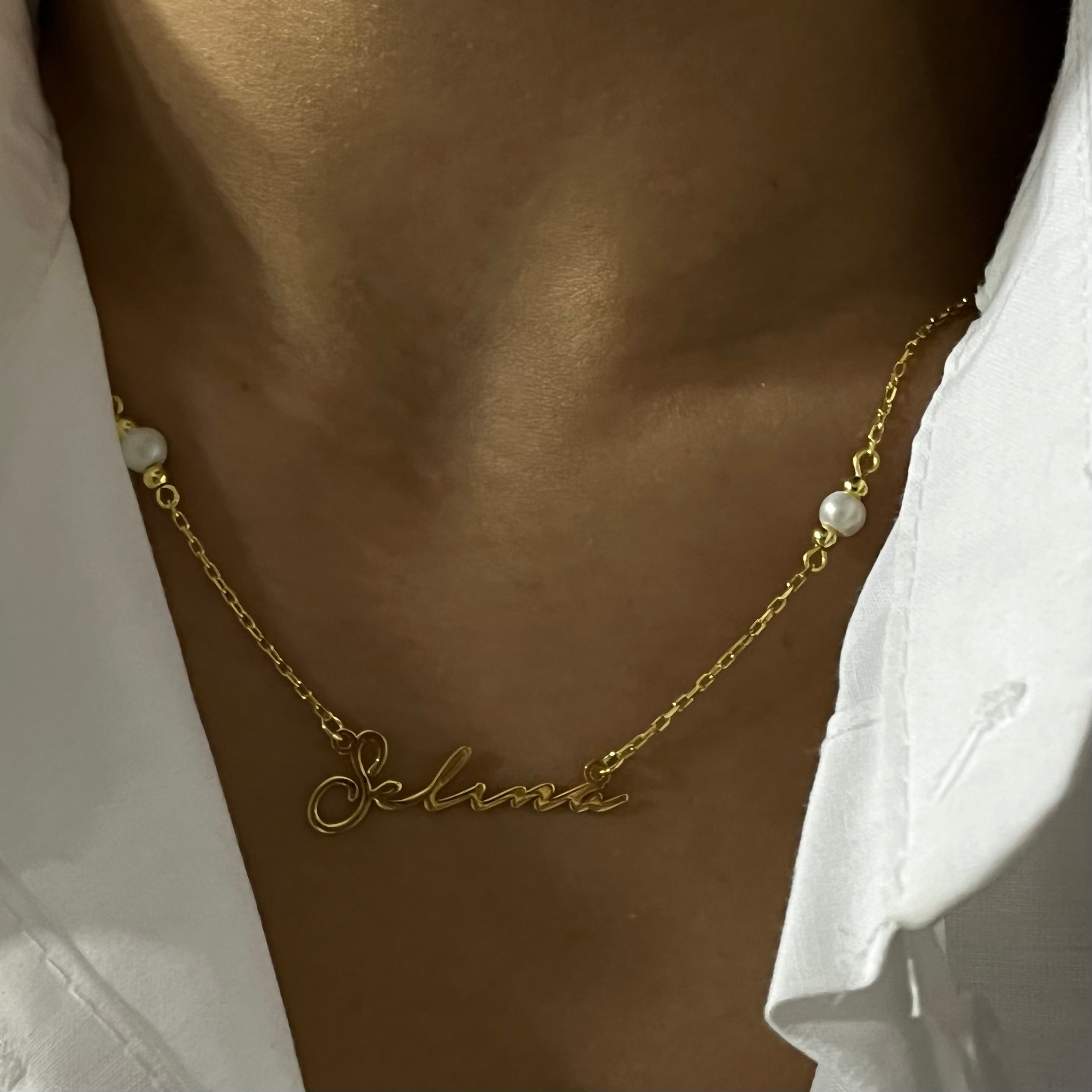 Signature Perlen Namenskette - JEWELINA